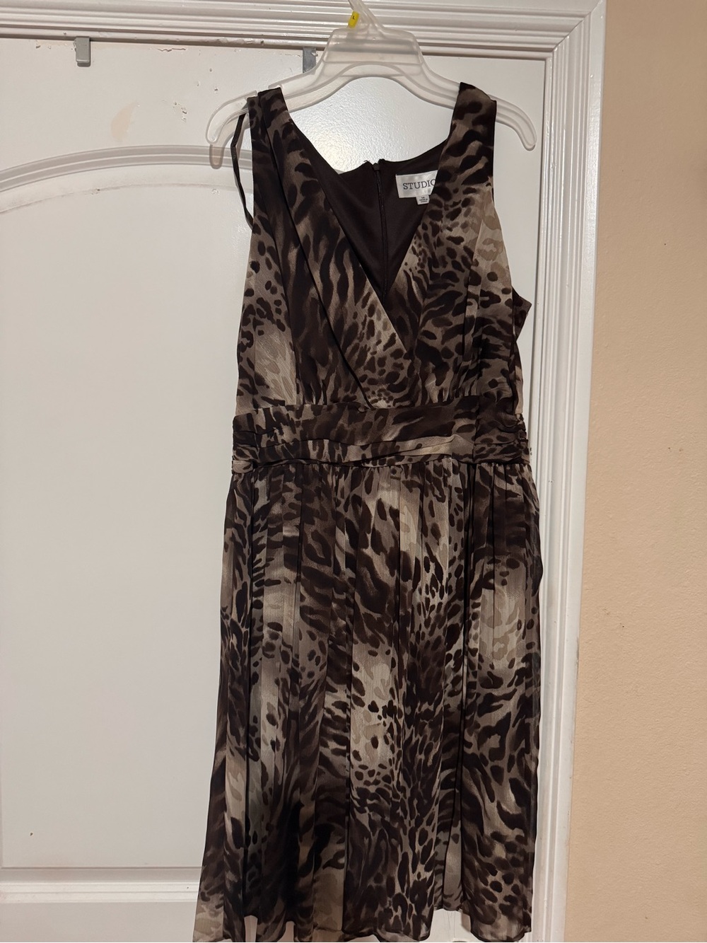 Studio I Brown Animal-Print Sleeveless V-Neck Midi Dress